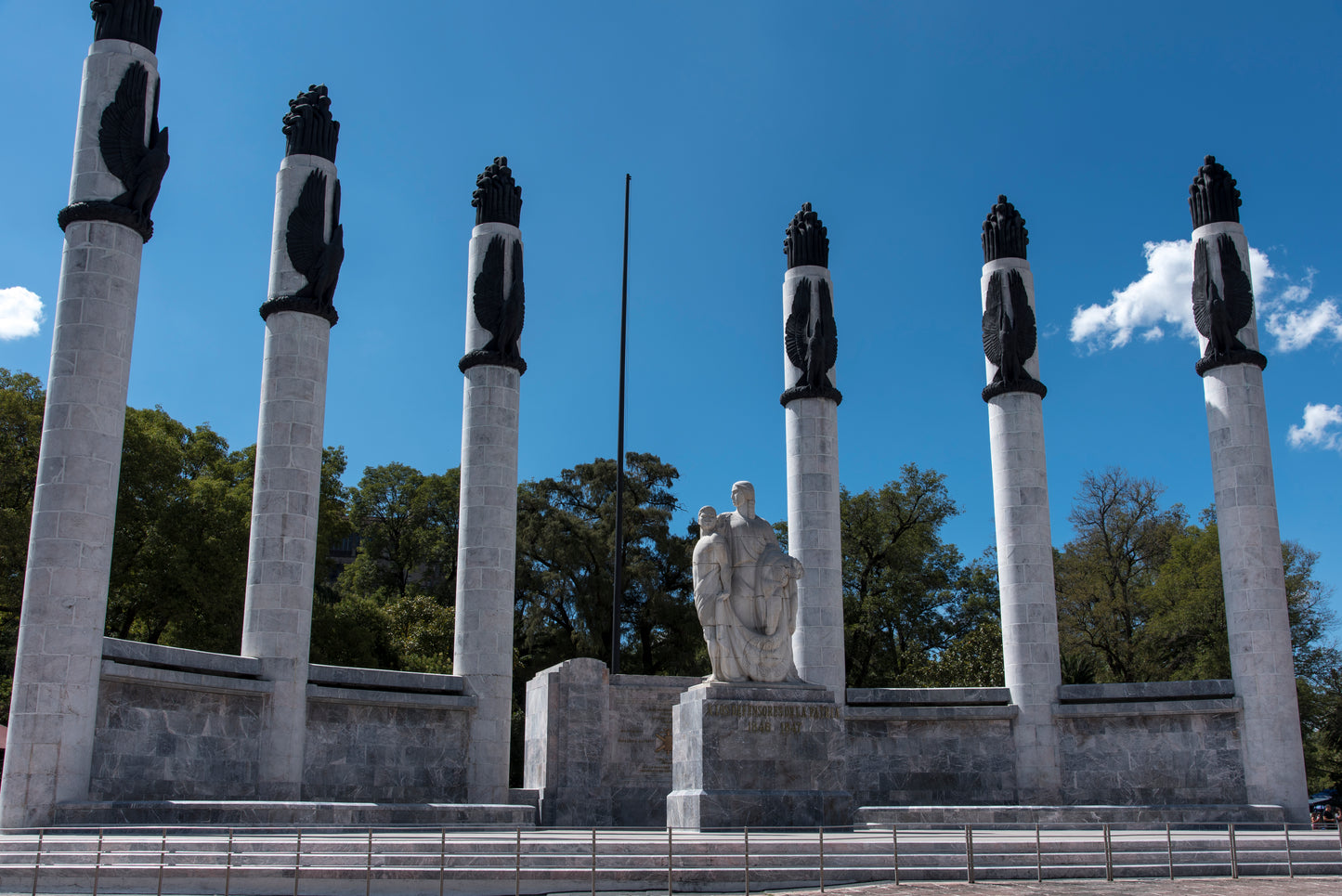 Chapultepec Castle Tour: Explore Mexican National History